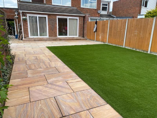 Lousons Landscaping 02 Medium
