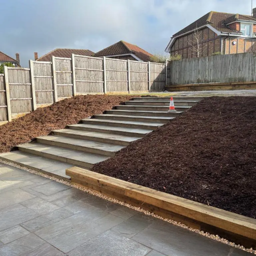 Lousons Landscaping 13 Medium